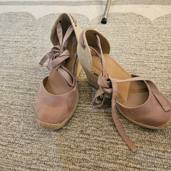 Torrid espadrille wedges - Picture 6 of 9